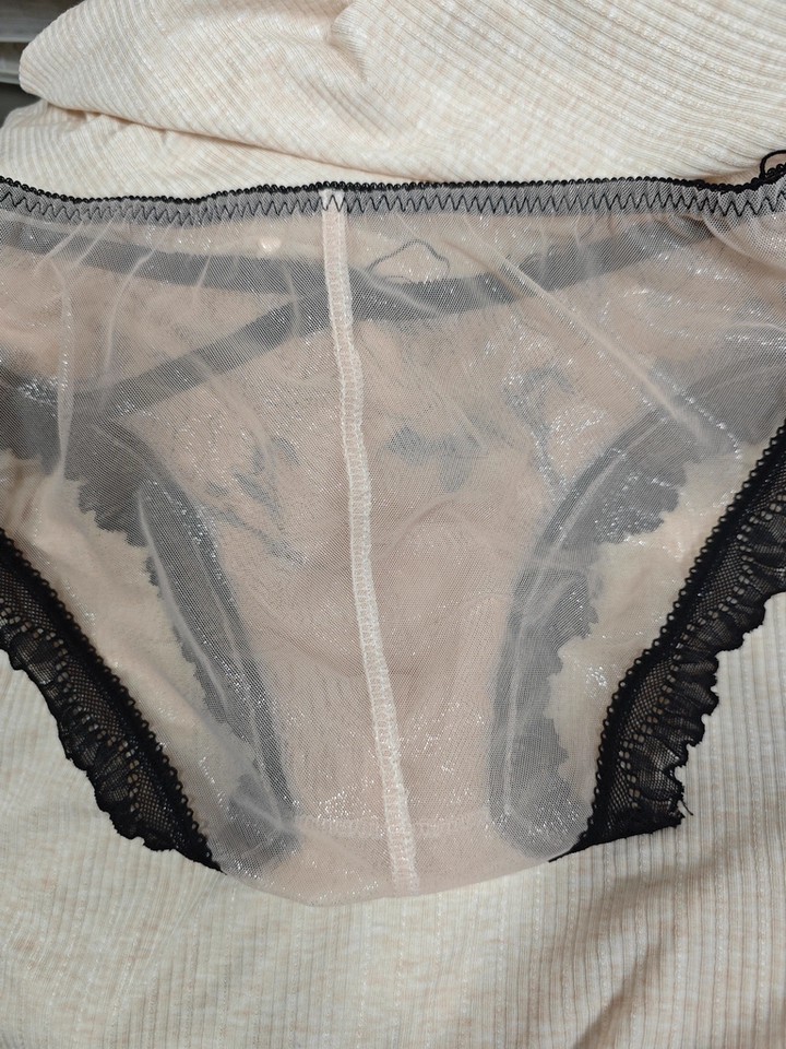 Men's Elegant Embroidery Lace  - مراجعة Pouch Boxer Pouch وسعره